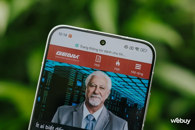 Trên tay điện thoại Trên tay điện thoại