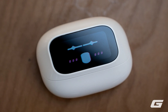 Tai nghe Ugreen EchoBuds Magic: Màn hình cảm ứng trên hộp sạc, chống ồn ngon, pin tốt, nhiều tính năng giá sale khoảng 700.000đ- Ảnh 4. Tai nghe Ugreen EchoBuds Magic: Màn hình cảm ứng trên hộp sạc, chống ồn ngon, pin tốt, nhiều tính năng giá sale khoảng 700.000đ- Ảnh 4.