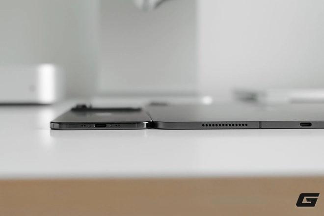 Mở hộp sớm iPhone Air chính hãng sắp lên kệ tại Việt Nam: Mỏng nhẹ tới khó tin, nhưng sự đánh đổi nằm ở đâu?- Ảnh 10. Mở hộp sớm iPhone Air chính hãng sắp lên kệ tại Việt Nam: Mỏng nhẹ tới khó tin, nhưng sự đánh đổi nằm ở đâu?- Ảnh 10.