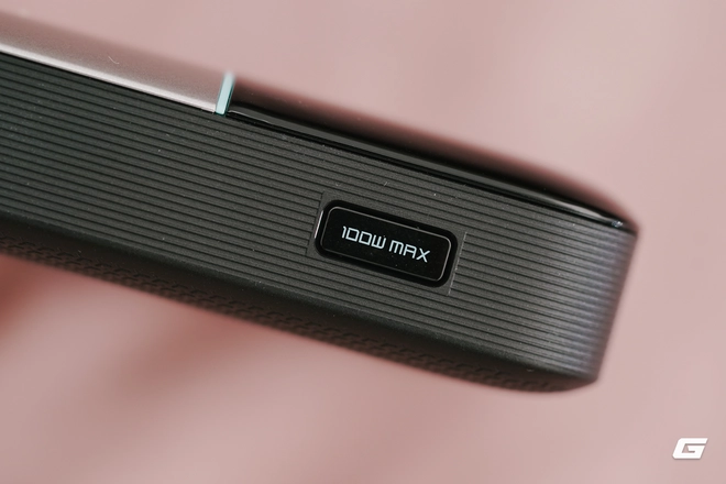 Trên tay "đồ chơi" mới của Xiaomi: Pin dự phòng Cuktech 15 Air, công nghệ silicon-carbon giờ có ở khắp mọi nơi!- Ảnh 9. Trên tay "đồ chơi" mới của Xiaomi: Pin dự phòng Cuktech 15 Air, công nghệ silicon-carbon giờ có ở khắp mọi nơi!- Ảnh 9.