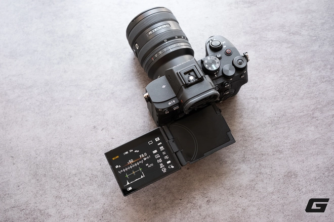 Trên tay và trải nghiệm nhanh Sony A7 V: Khi dòng A7 "quốc dân" chạm ngưỡng cao cấp - Ảnh 8.