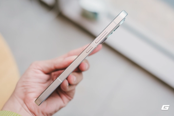 Cuối năm dân tình săn mẫu điện thoại này của Xiaomi: Ra mắt gần một năm nhưng vẫn bán cực chạy, thiết kế đẹp, pin khủng, chơi game mượt - Ảnh 6.