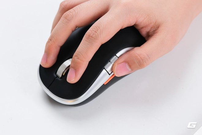 Dùng thử chuột HyperWork Silentium Gen 2: Con lăn ngang, pin 70 ngày và cái giá dưới 500.000 đồng khiến tôi bất ngờ - Ảnh 4.
