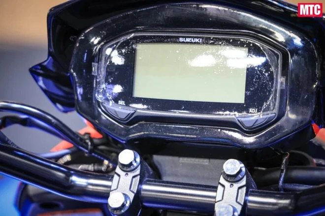 Suzuki Easy 115: Mẫu xe tay ga gây bất ngờ lớn với hiệu năng mạnh mẽ ẩn sau dáng vẻ nhỏ gọn - Ảnh 5.