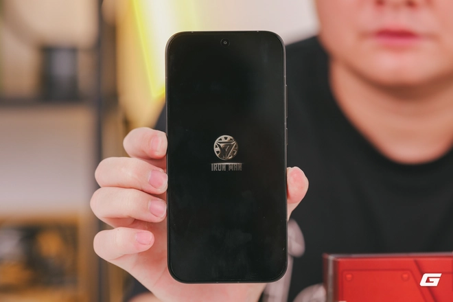 Mở hộp điện thoại Iron Man của Xiaomi - Ảnh 25.