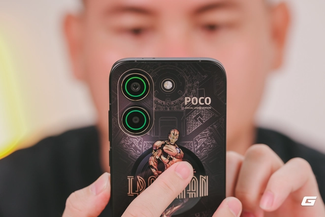 Mở hộp điện thoại Iron Man của Xiaomi - Ảnh 18.