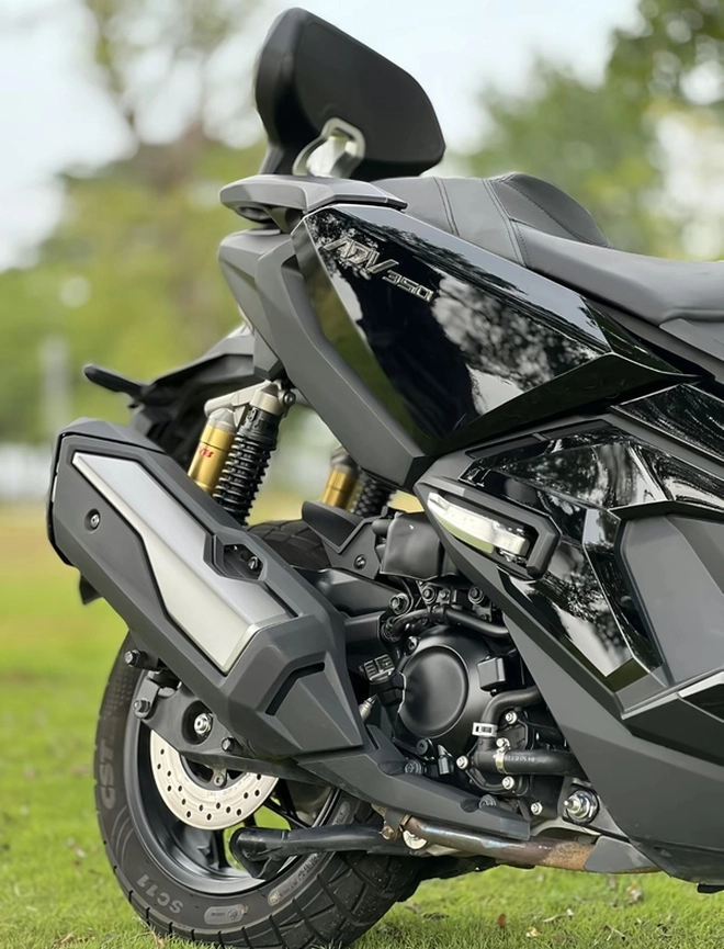 Honda ADV350 tại Việt Nam có giá lăn bánh gần 176 triệu đồng, vì sao vẫn khiến người chơi xe sẵn sàng xuống tiền? - Ảnh 9.
