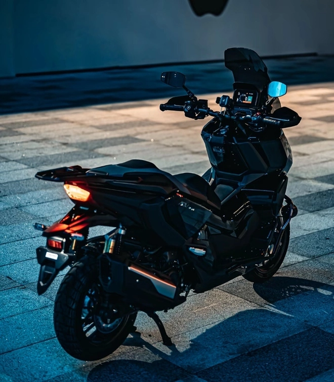 Honda ADV350 tại Việt Nam có giá lăn bánh gần 176 triệu đồng, vì sao vẫn khiến người chơi xe sẵn sàng xuống tiền? - Ảnh 4.