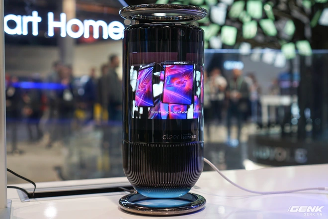 [CES 2020] Loa th&ocirc;ng minh của Royole c&oacute; m&agrave;n h&igrave;nh uốn cong đẹp mắt nhưng gi&aacute; ch&aacute;t - Ảnh 2.