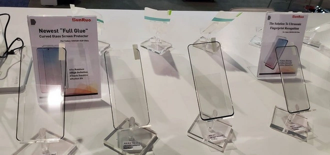 Thiết kế d&ograve;ng Galaxy S20 h&eacute; lộ qua h&igrave;nh ảnh r&ograve; rỉ k&iacute;nh cường lực của nh&agrave; sản xuất phụ kiện - Ảnh 1.