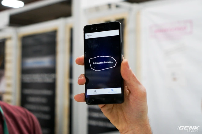 Dạo một v&ograve;ng CES 2020 bắt gặp startup rao b&aacute;n khoai t&acirc;y th&ocirc;ng minh - Ảnh 5.