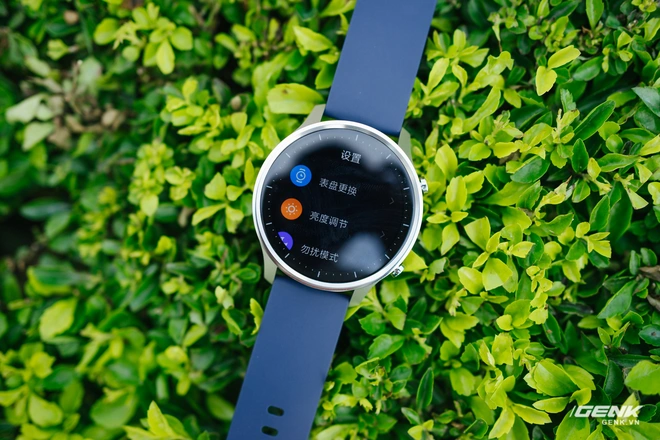 Tr&ecirc;n tay Xiaomi Mi Watch Color tại VN: Gi&aacute; rẻ v&agrave; đ&aacute;ng mua hơn Mi Watch - Ảnh 16.