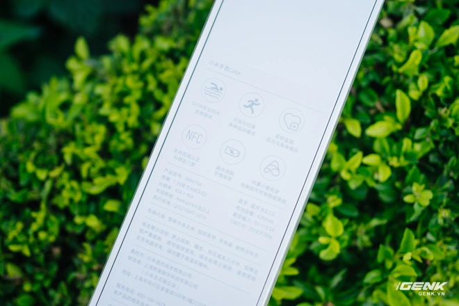 Tr&ecirc;n tay Xiaomi Mi Watch Color tại VN: Gi&aacute; rẻ v&agrave; đ&aacute;ng mua hơn Mi Watch - Ảnh 2.