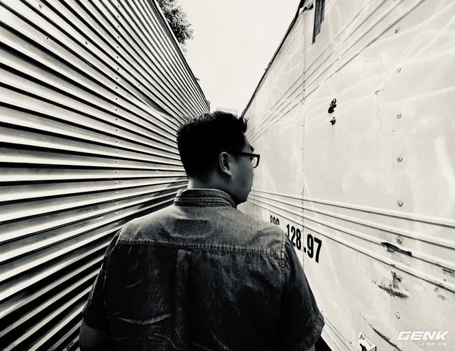 iPhone 11 v&agrave; iPhone Xs Max: Chọn mua iPhone n&agrave;o chơi Tết? - Ảnh 8.