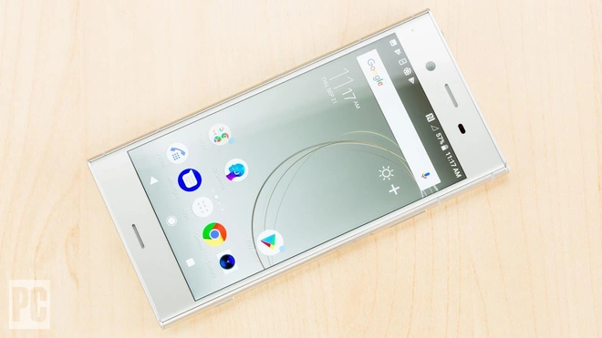 Nh&igrave;n lại 10 chiếc smartphone Xperia nổi bật nhất của Sony trong thập kỷ qua - Ảnh 8.