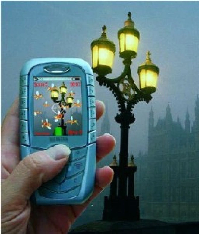 Nh&igrave;n lại Siemens SX1: Bỏ xa OnePlus 16 năm trong cuộc đua McLaren - Ảnh 3.