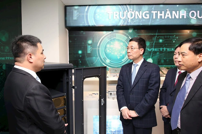 &ldquo;Viettel l&agrave; nh&agrave; mạng duy nhất tr&ecirc;n thế giới sản xuất được thiết bị viễn th&ocirc;ng&rdquo; - Ảnh 3.