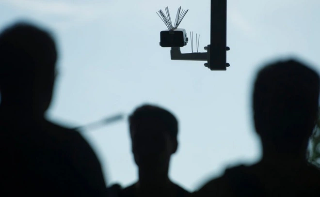 Vụ kiện đầu ti&ecirc;n về nhận diện gương mặt tại Trung Quốc đ&atilde; dấy l&ecirc;n những tranh c&atilde;i về &ldquo;sự tiện lợi của c&ocirc;ng nghệ&rdquo; - Ảnh 1.