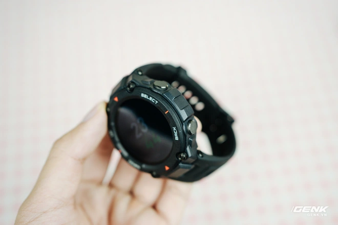 Tr&ecirc;n tay Amazfit T-Rex: Smartwatch nồi đồng cối đ&aacute; d&agrave;nh cho d&acirc;n phượt, thiết kế giống G-Shock, gi&aacute; 3.2 triệu đồng - Ảnh 7.