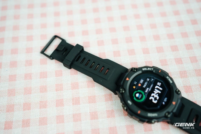 Tr&ecirc;n tay Amazfit T-Rex: Smartwatch nồi đồng cối đ&aacute; d&agrave;nh cho d&acirc;n phượt, thiết kế giống G-Shock, gi&aacute; 3.2 triệu đồng - Ảnh 9.