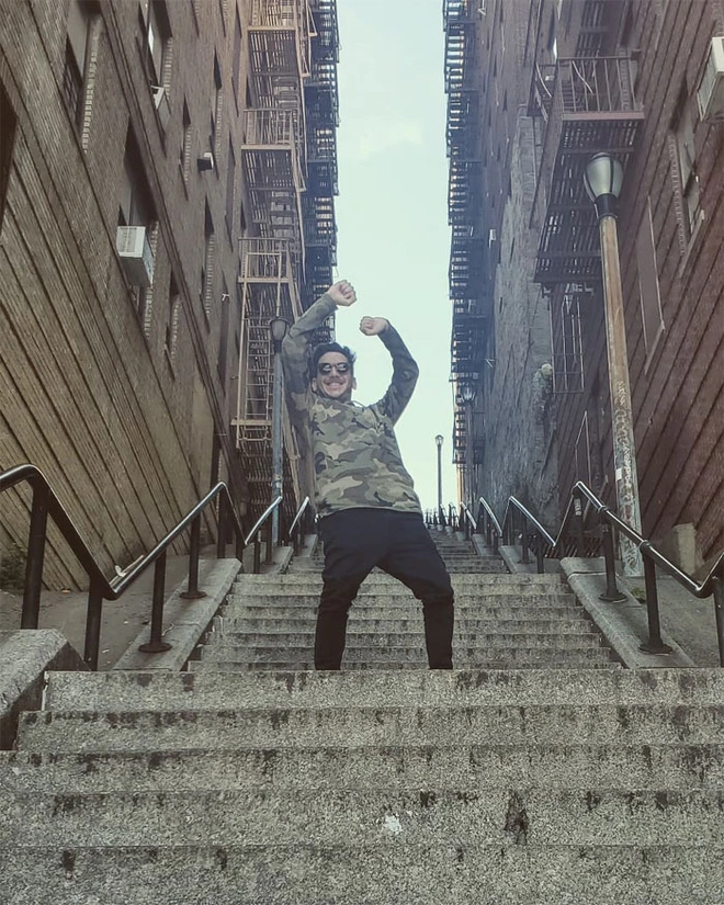 [Ch&ugrave;m ảnh] Đoạn cầu thang nơi Joker nhảy m&uacute;a đi&ecirc;n loạn trong phim nay đ&atilde; trở th&agrave;nh địa điểm du lịch nổi tiếng thế giới - Ảnh 7.