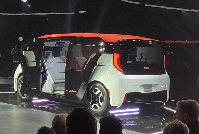 H&atilde;ng &ocirc; t&ocirc; GM tiết lộ chiếc xe tự l&aacute;i ho&agrave;n to&agrave;n, kh&ocirc;ng c&oacute; cả b&aacute;nh l&aacute;i v&agrave; ch&acirc;n ga - Ảnh 1.