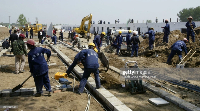 Trung Quốc x&acirc;y bệnh viện d&atilde; chiến 1.000 giường bệnh, phải xong trong 6 ng&agrave;y để đối ph&oacute; virus corona - Ảnh 4.