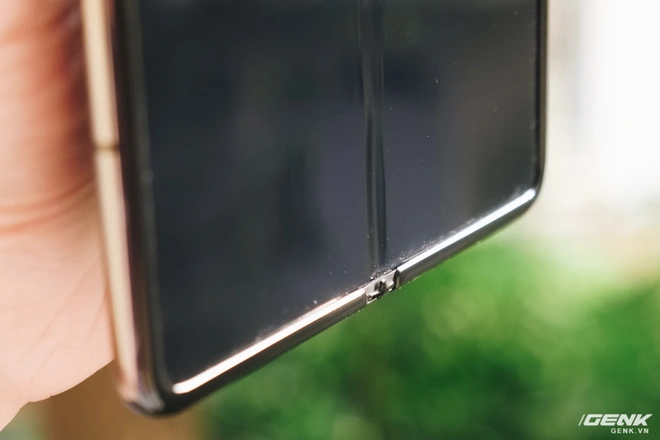 D&ugrave;ng Galaxy Fold kh&ocirc;ng d&aacute;n m&agrave;n h&igrave;nh: Chiếc m&aacute;y của t&ocirc;i b&acirc;y giờ ra sao? - Ảnh 5.