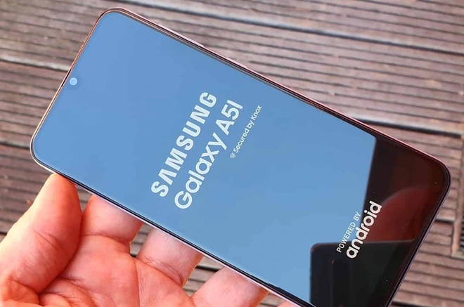 Counterpoint: Lần đầu ti&ecirc;n sau 2 năm, Apple b&aacute;n smartphone nhiều hơn cả Samsung v&agrave; Huawei - Ảnh 1.