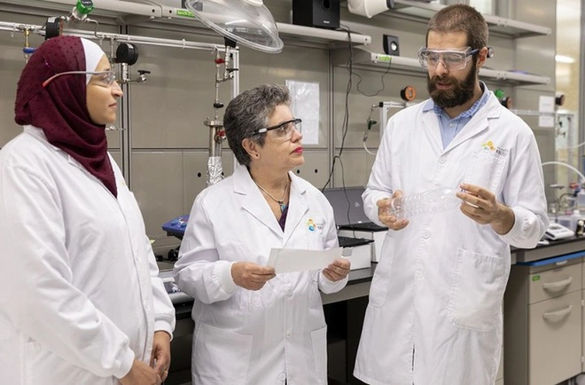 5 thứ tuyệt vời c&oacute; thể tạo ra từ r&aacute;c thải nhựa m&agrave; con người h&agrave;ng ng&agrave;y thải ra - Ảnh 4.