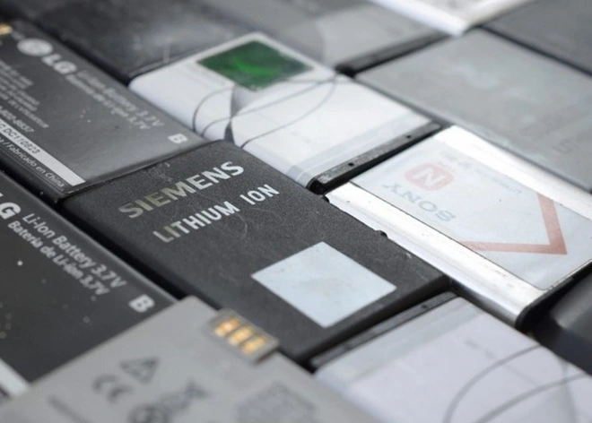 Nghi&ecirc;n cứu th&agrave;nh c&ocirc;ng loại pin Li-S mới cho smartphone v&agrave; xe điện c&oacute; thời lượng pin k&eacute;o d&agrave;i tới 5 ng&agrave;y - Ảnh 2.