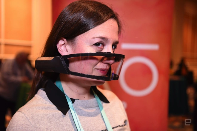 [CES 2020] Ch&ecirc; khẩu trang thường chất lượng k&eacute;m, h&atilde;ng n&agrave;y tạo ra khẩu trang c&ocirc;ng nghệ cao, si&ecirc;u dị, si&ecirc;u đắt tiền - Ảnh 2.