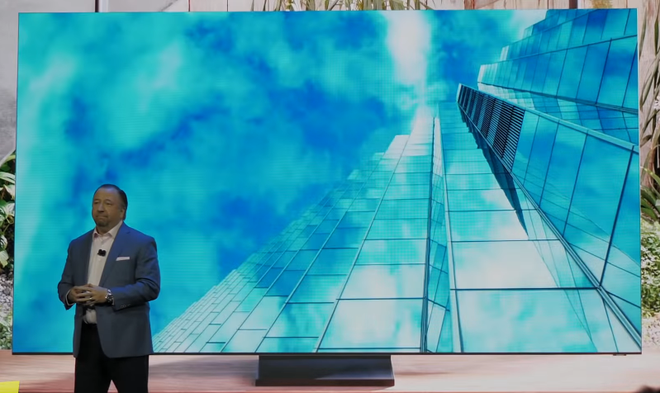 [CES 2020] Cận cảnh chiếc TV QLED kh&ocirc;ng viền của Samsung:Thiết kế cực kỳ ấn tượng, tỷ lệ m&agrave;n h&igrave;nh 99%, chỉ mỏng 14,9mm - Ảnh 1.