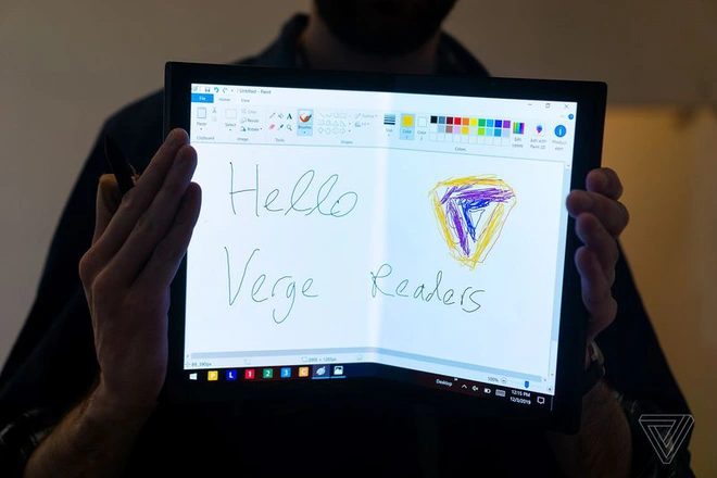 [CES 2020] Dell giới thiệu Concept Ori v&agrave; Concept Duet: Laptop với thiết kế m&agrave;n h&igrave;nh gập v&agrave; hai m&agrave;n h&igrave;nh - Ảnh 5.