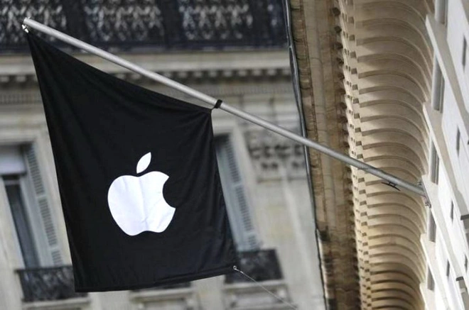 FBI lại cầu cạnh Apple mở kh&oacute;a iPhone của kẻ s&aacute;t nh&acirc;n trong vụ xả s&uacute;ng hồi th&aacute;ng 12/2019 - Ảnh 1.