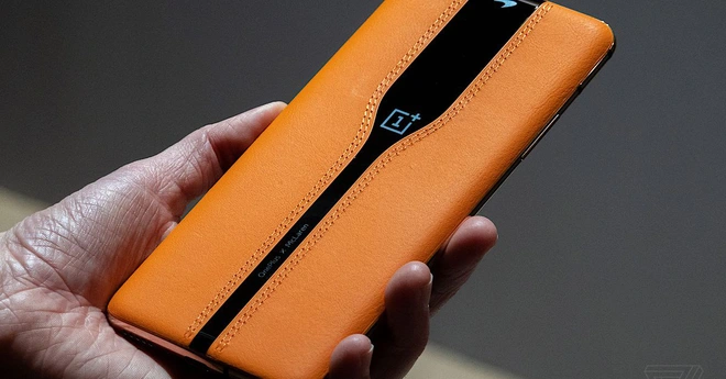 [CES 2020] OnePlus giới thiệu Concept One: Smartphone c&oacute; camera biến mất v&agrave; thiết kế si&ecirc;u cao cấp - Ảnh 4.