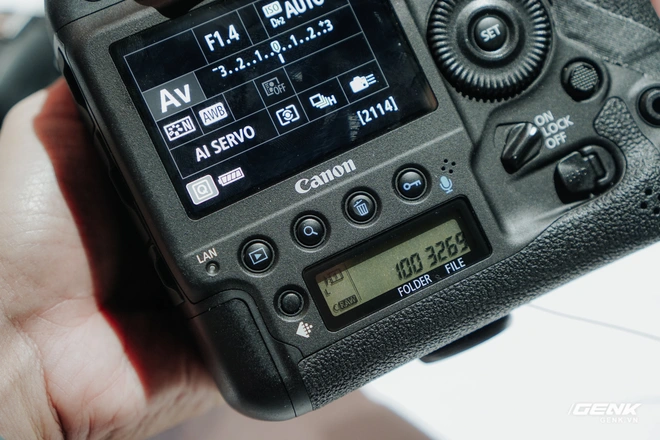 [CES 2020] Cận cảnh bộ đ&ocirc;i qu&aacute;i vật Canon EOS 1DX Mark III v&agrave; EOS Ra - Ảnh 4.