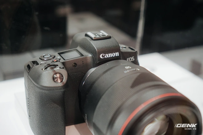 [CES 2020] Cận cảnh bộ đ&ocirc;i qu&aacute;i vật Canon EOS 1DX Mark III v&agrave; EOS Ra - Ảnh 11.