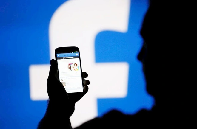 Bộ TT&TT: Chủ động ngăn chặn th&ocirc;ng tin sai sự thật tr&ecirc;n mạng x&atilde; hội về dịch do virus Corona - Ảnh 1.