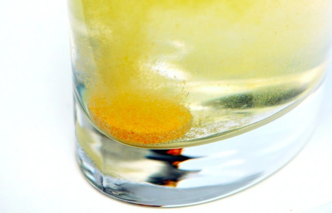 B&aacute;c bỏ 7 tin giả nguy hiểm về dịch bệnh corona mới: Từ s&uacute;p dơi, vũ kh&iacute; sinh học cho đến uống thuốc tẩy để ph&ograve;ng bệnh - Ảnh 6.