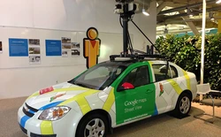 Xe Google Street View chụp được cảnh người đàn ông trông như vừa tè ra quần, đây là lời giải thích của anh ta