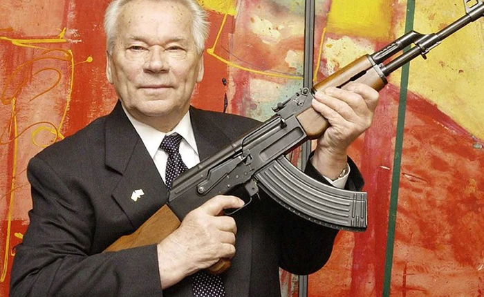 5 điều bất ngờ về cha đẻ súng AK huyền thoại