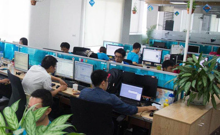 'Chiến tranh OTT' và cuộc phiêu lưu của những gã mơ mộng gàn dở