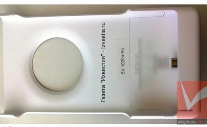 Rò rỉ vỏ case kiêm pin gắn ngoài cho Lumia EOS