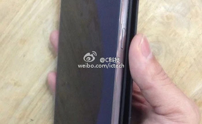 Galaxy Note III tiếp tục rò rỉ giống với Galaxy S4