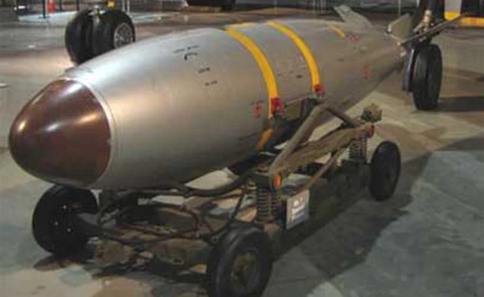 Chế tạo bom hạt nhân giá rẻ bằng công nghệ laser