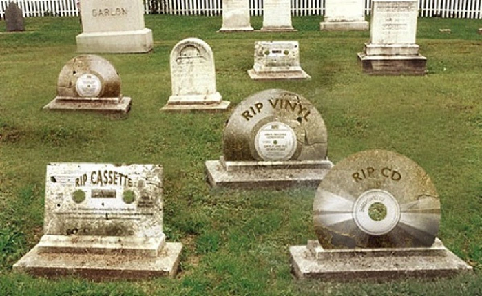 Thời đại Internet: Những phương tiện truyền thông có nguy cơ biến mất