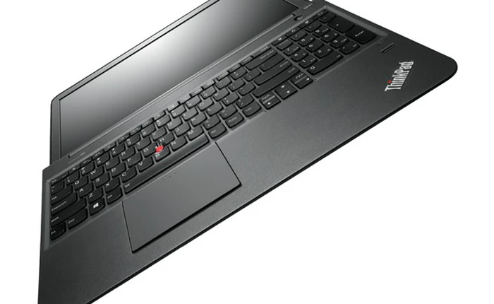 Lenovo ra mắt Thinkpad S531: 15,6 inch full HD, giá từ 900 USD