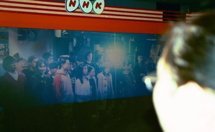 Lạm dụng tiếng Anh quá lố, đài truyền hình bị kiện