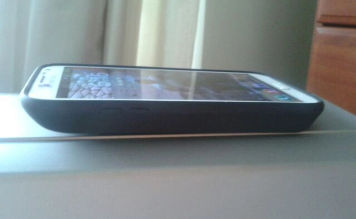 Độc đáo Galaxy Note II "chế" với pin siêu khủng 9.300 mAh